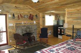 Grand Lake Cabin | Ruffit - Grand Lake Village - Walk to Boardwalk!