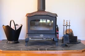 Bapaume Cabin | Neds Cabin Stanthorpe