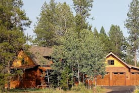 McCall Villa | BlackHawk on the River Tranquil Cabin