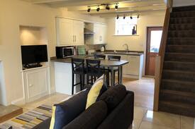 Staithes Cabin | Seahaven - located in heart of old Staithes