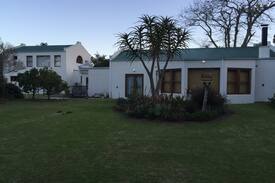 Constantia House | The Reservoir 2, Constantia Winelands