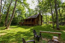 Logan Cabin | Sycamore - Hocking Hills