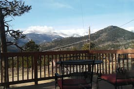 Estes Park Cabin | Tanager Cottage-2 Bedroom cabin, walk into RMNP
