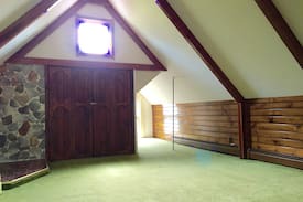 Put-in-Bay Other | The Dellwood's Loft Suite