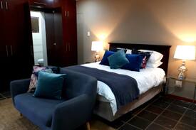 Ceres Apartment | Ceres Peak