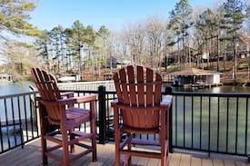 Wildwood Point House | Relax among the palms at Reeled Inn