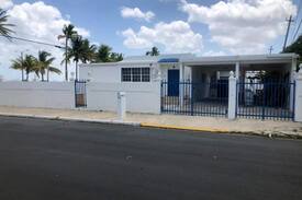 Catano House | CasAzul BayView