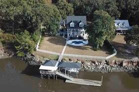 Midway House | Waterfront, POOL, Ga Coast Secluded on 2 acres!