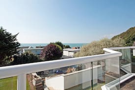 Sandgate House | Coombe House
