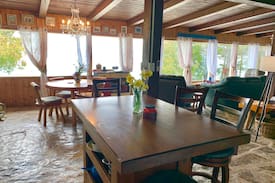 Lion's Head Cabin | Stay at our Lion's Head Cottage"Caribbean Dreams"