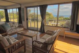 Coles Bay House | The "Backhouse"