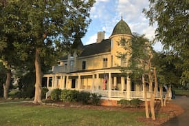 Troy House | River Suite at Wade -Arscott House