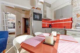 Porto Apartment | Casa Peria B - Lake Garda apartment with parking