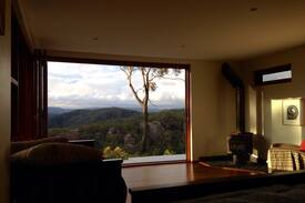 Mount Victoria House | Vanam Retreat - Sunset Suite - Blue Mountains