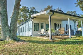 New Concord Cabin | Kentucky Lake Cottage on the Point