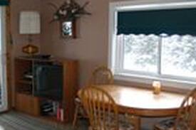 Cochrane House | BETTYS air B and B