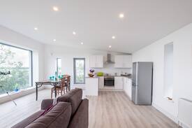 Oranmore House | Spectacular sea view lodge at Oranmore Castle
