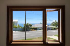 Terrigal House | Family beach house, ocean views, walk to Terrigal