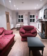 Castletown-Geoghegan Apartment | Apartment in family home beside Mount Druid