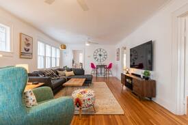 Springfield House | The Phelps Grove Guesthouse
