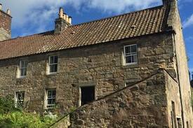 Falkland House | 17th century Thistle House, Falkland