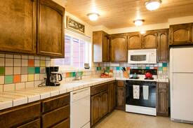 Topaz Lake House | The Little Red House at Topaz Lake
