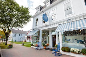 Stowe Village Historic District Apartment | Spruce Suite at 109 Main