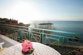 Avia Apartment | AMALIA'S SEASIDE APARTMENTS 2