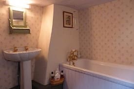 Cromford Cabin | Bluebell Cottage - historic, quaint and quirky