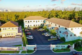 Nassau Apartment | West View 6
