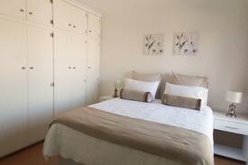 Greater Johannesburg Metropolitan Area Apartment | Beautiful spacious apartment close to The Dome