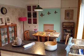 Easton House | Singe room in quiet, stylish home. Bristol.