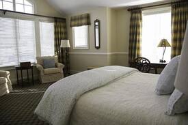 Midlothian House | Swink Lodge at Independence Golf Club