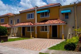 Mango Walk House | Vacation Getaway in Mango Walk Country Club