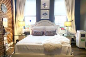 Upper East Side Apartment | Luxurious + Chic Upper East Studio
