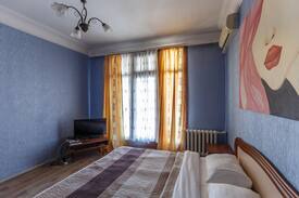 Khreshchatyy Yar Apartment | Best View in Kiev By Far ID 719