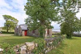 Labasheeda House | The Old Schoolhouse on the River Shannon