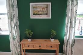 Morecambe Cabin | Isabelle Cottage, The Calming Family Cottage