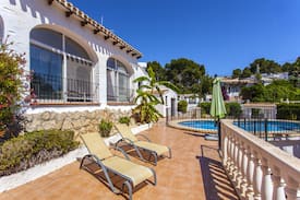 Moravit House | TRIPOLI - Your refuge for the best holidays