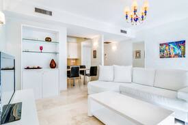 Mamilla Apartment | Mamilla Pool - David's Village - Jerusalem-Rent