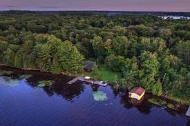 Bracebridge Cabin | Lake Muskoka Cottage-McVittie Island