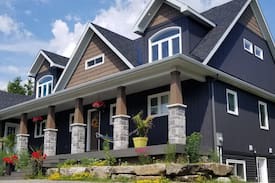 Beckwith Apartment | Chateau Jan - Home Away From Home