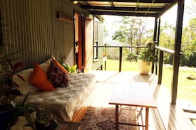 Hordern Vale House | Blue Wren Hideaway, secluded wildlife sanctuary