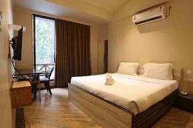 St.Stanislaus Villa Apartment | Meadows Apartment - With a Studio Room