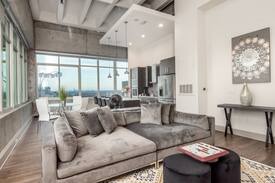 Peachtree Center Apartment | ♣NOHOTEL♣ Penthouse - Ease into your Extended Stay