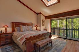 Dollar Point House | Gorgeous Five Bedroom Cabin at Chinquapin #10