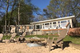 Rose City House | Island Lake Sunset View home