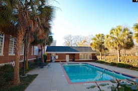 Old Shandon Apartment | GranDevine