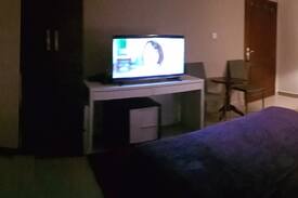 Doha Apartment | Private Room with Ensuite Bathroom in Doha Jadeed