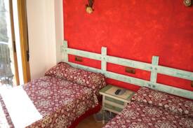 Adsubia Bed & Breakfast | Hostal El Parralet